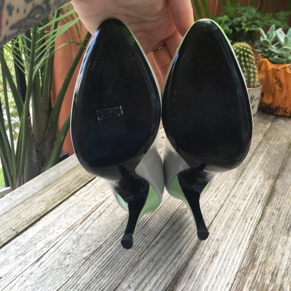 Vintage 1990’s Marc Jacobs two tone stilettos - Picture 6 of 7